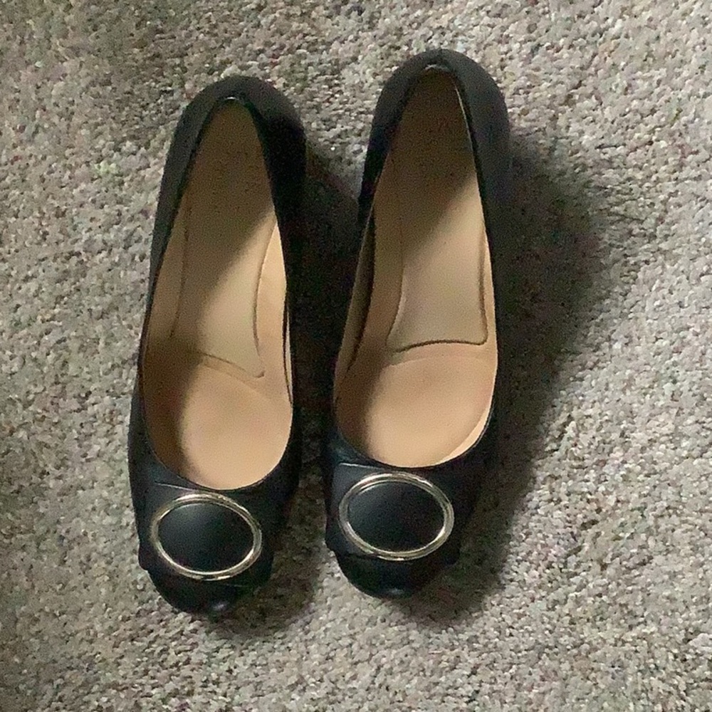 Ladies shoes